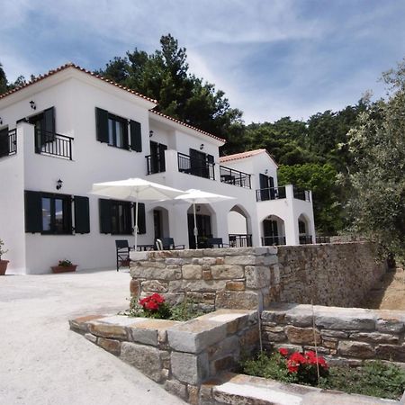 Eri Rooms To Let Raches  Zewnętrze zdjęcie
