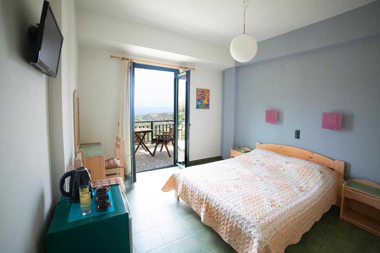 Eri Rooms To Let Raches  Zewnętrze zdjęcie