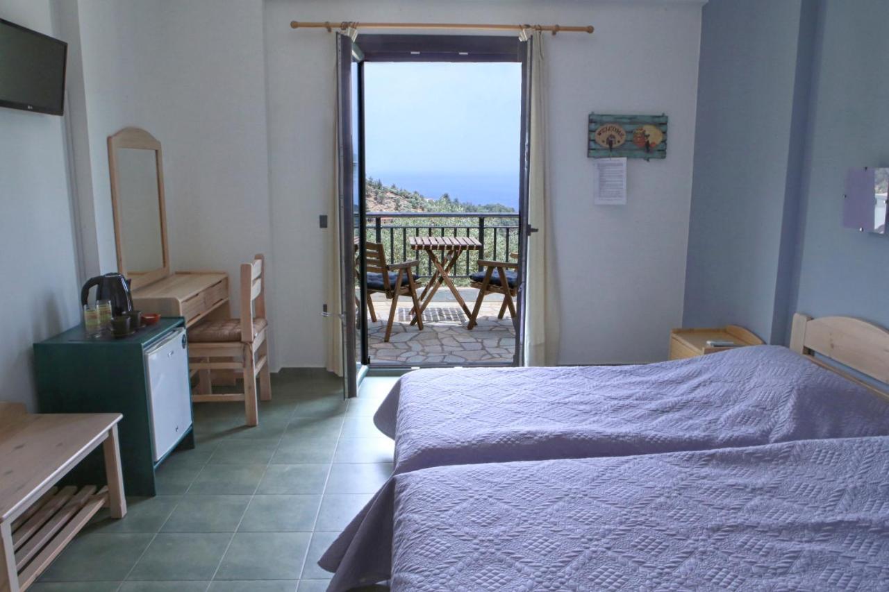 Eri Rooms To Let Raches  Zewnętrze zdjęcie