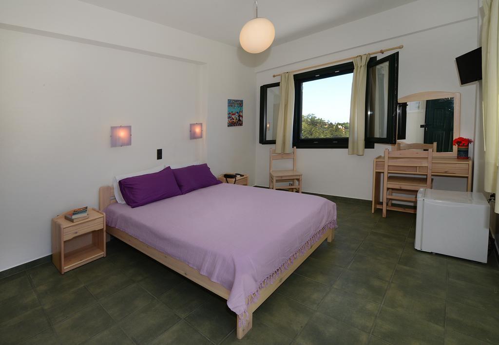 Eri Rooms To Let Raches  Pokój zdjęcie